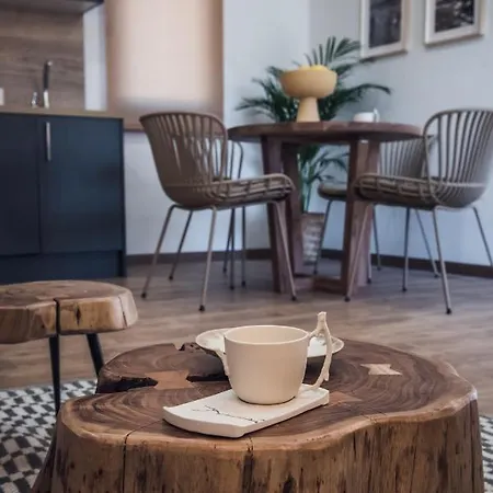 Alojamento de Turismo Selvagem Beche Ecocamp Abegondo